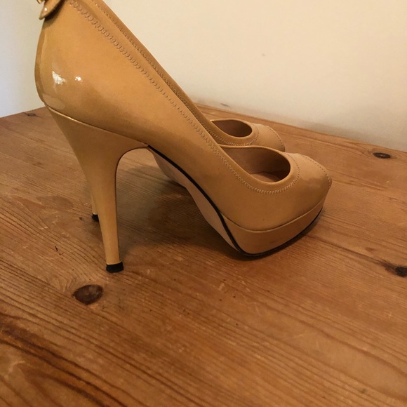 Stuart Weizsman nude heel. Side 39 in perfect condition - Picture 4 of 4